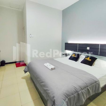 สปอต ออน 2815 โฮเต็ล ดาไม Hotel ชีลาชัป ภายนอก รูปภาพ