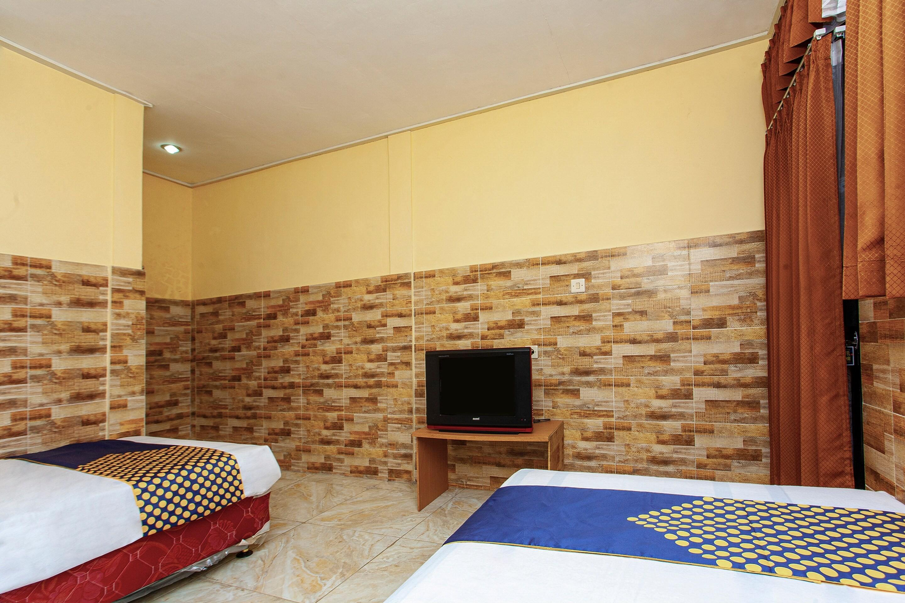 สปอต ออน 2815 โฮเต็ล ดาไม Hotel ชีลาชัป ภายนอก รูปภาพ
